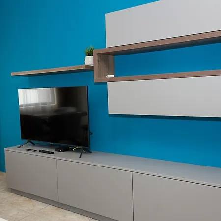 アパート Blue Wave Varna- 2bd Flat With Parking By Flat Mаnager